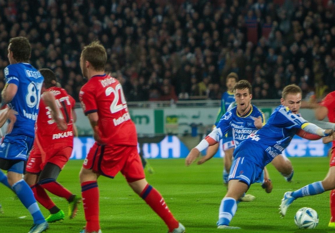 2018赛季特鲁瓦VS布雷斯特：法乙巅峰对决回顾与展望